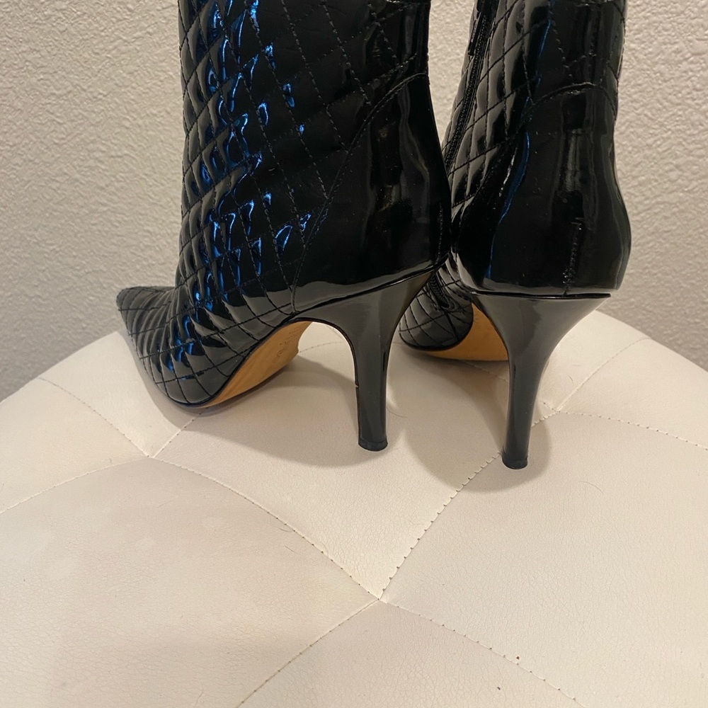 🐝BlacK Friday ~ boutique 9 ~ Black Patent Quilted Ankle Heeled Boots